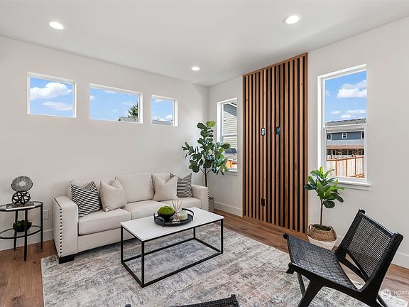 5th image of 813 137th Street S