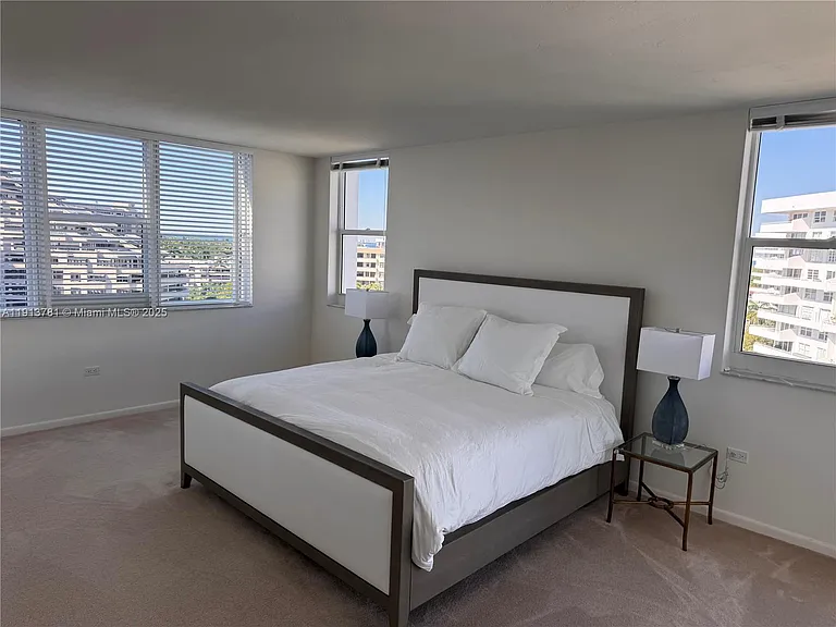 200 Ocean Lane Dr #909 — Photo 7