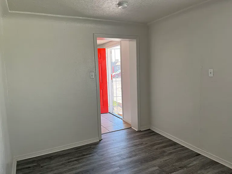 Updated 2 bed / 1 bath in the Near North Valley — Photo 38