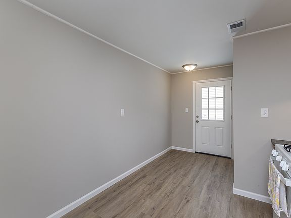 2nd image of 3437 Redskin Dr