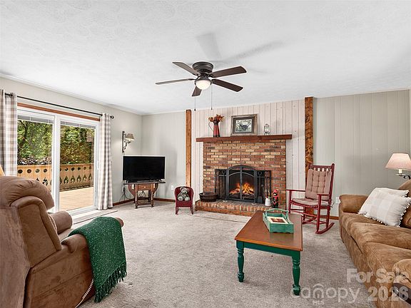 4th image of 185 Indian Springs Rd