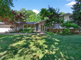 1203 Berwick Ln, South Euclid, OH 44121