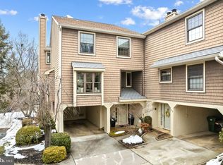 318 Kings Croft, Cherry Hill, NJ 08034