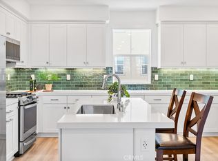 102 Juniper Dr, Rancho Mission Viejo, CA 92694