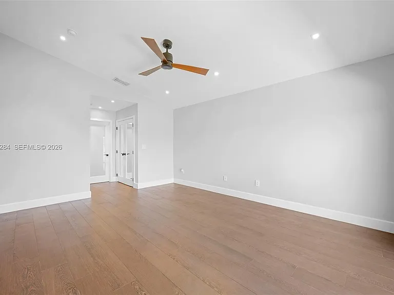 16440 Ruby Lk — Photo 15