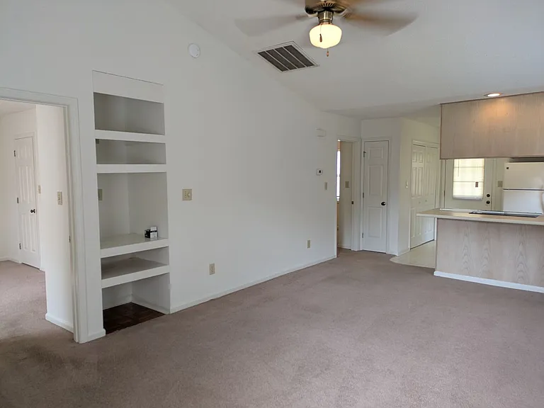 113 Birdie Ct — Photo 5