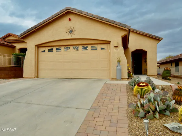 528 W Bazille Way, Green Valley, AZ 85614