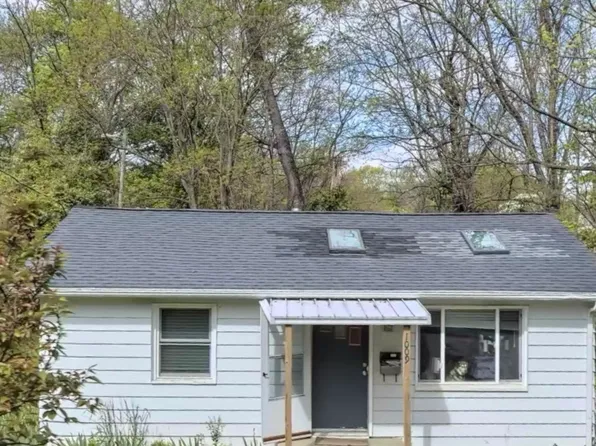 1009 N Jackson St, Bloomington, IN 47404