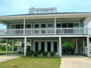 18 Palmetto Dr, Wrightsville Beach, NC 28480