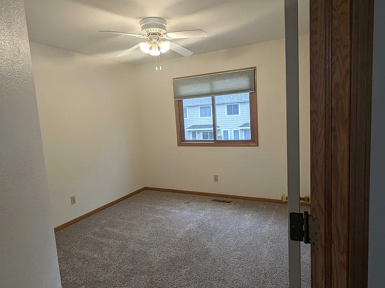 1621 Underhill Dr #3 — Photo 9