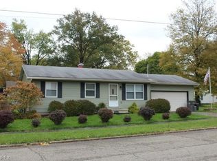 1823 Canfield Rd, Youngstown, OH 44511