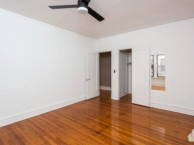 45 W Melrose St #3B — Photo 9