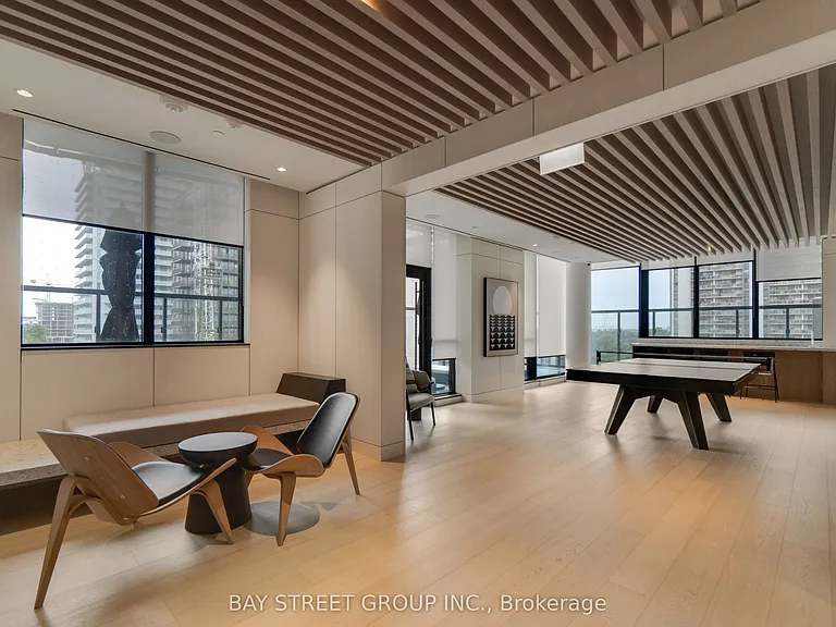 110 Broadway Ave #1813S — Photo 40