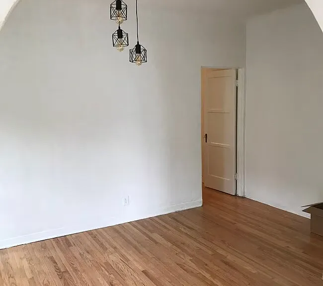 8366 Blackburn Ave #3 — Photo 10