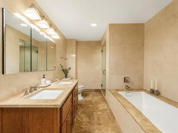 45 Park Avenue image 11 of 16