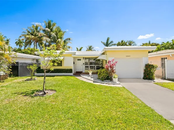 1042 Lincoln St, Hollywood, FL 33019