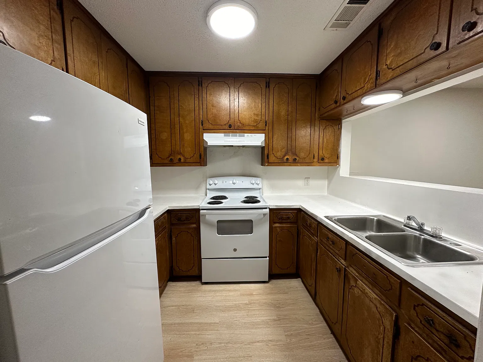 2 bed, $1,150 — Photo 4