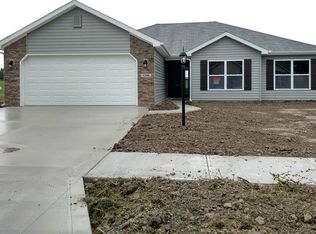 1208 E Ridge Dr, Decatur, IN 46733