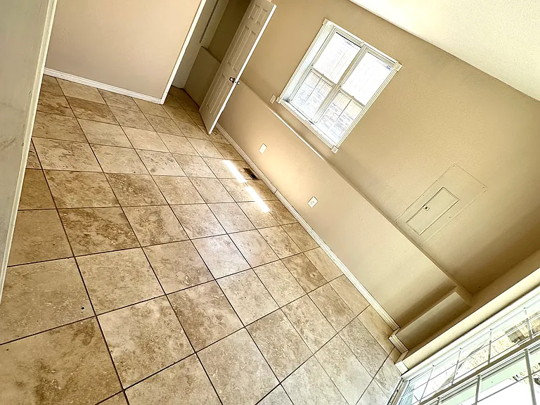 4414 W Alameda Ave — Photo 28
