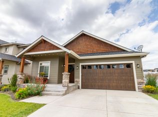 6701 N Idlewood Dr, Coeur d'Alene, ID 83815
