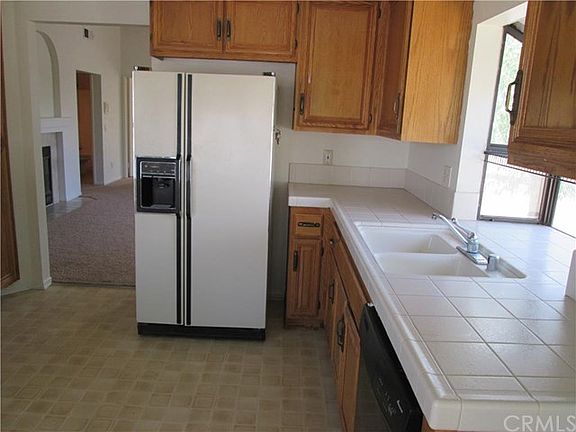 2nd image of 1715 Cadiz Ct