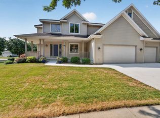 500 Pleasant Valley Pkwy, Waunakee, WI 53597