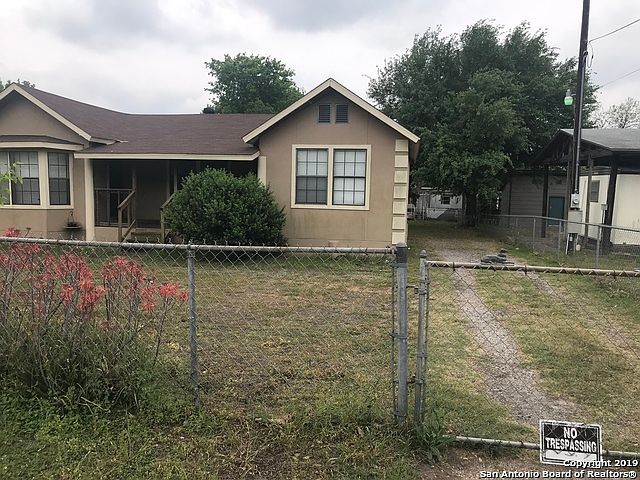 1st image of 5202 Farr Dr