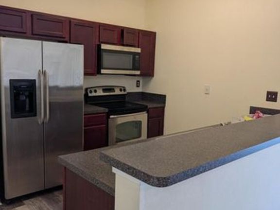 3rd image of 3711 Kirkpatrick Cir Unit 16-3