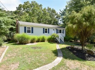 18 Read School House Rd, Coventry, RI 02816