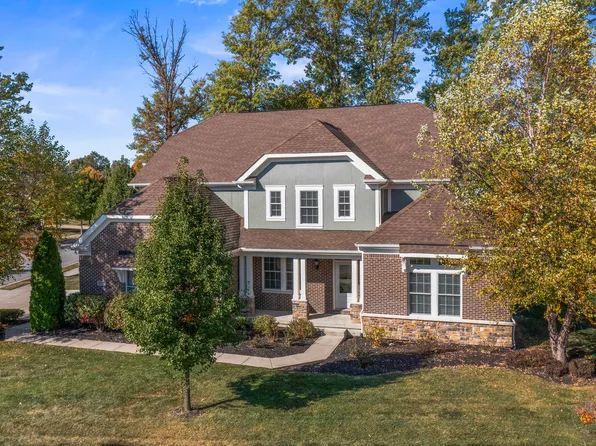 12318 Whispering Breeze Dr, Fishers, IN 46037