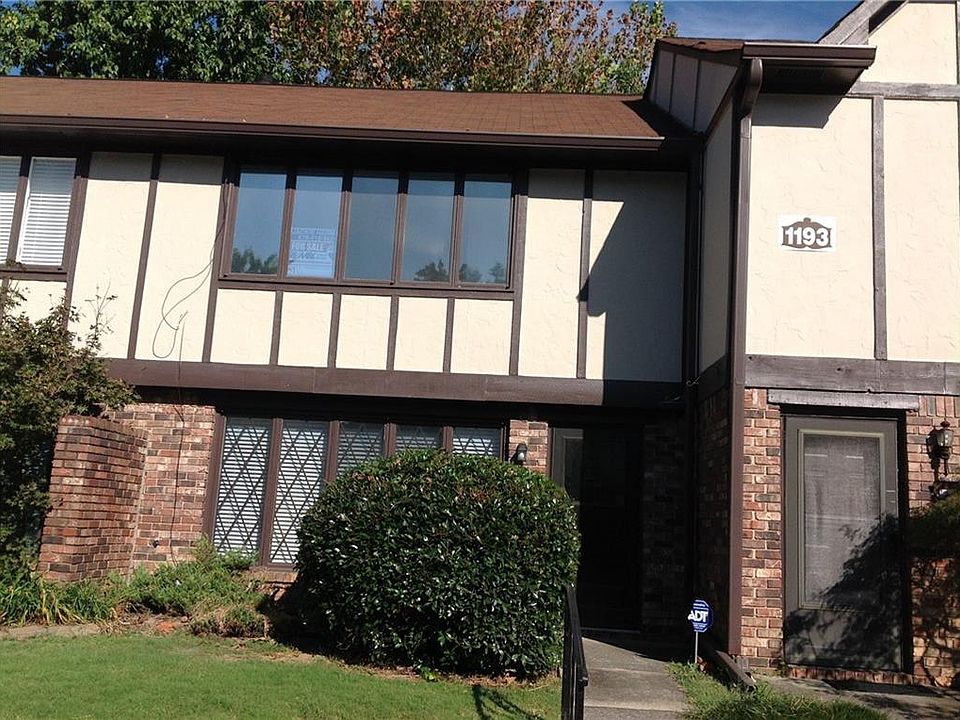 1st image of 1193 Ashborough Dr SE APT C