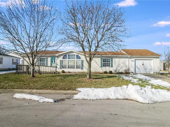 908 NE Cherry Ct, Oak Grove, MO 64075