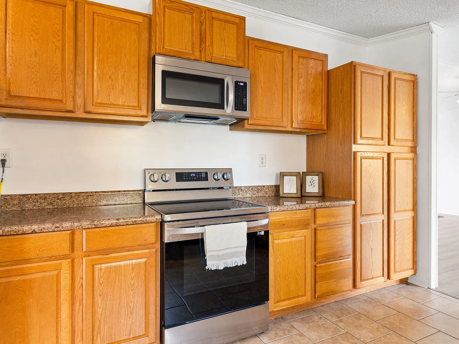 4450 Zabell Drive - HS — Photo 3