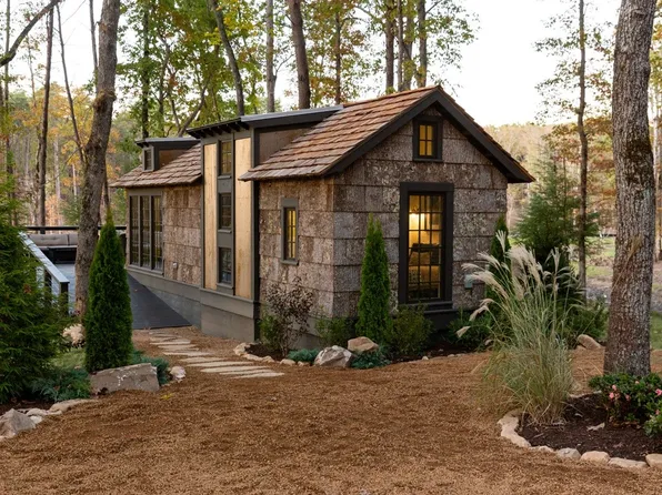 70 Acorn Cv, Tracy City, TN 37387