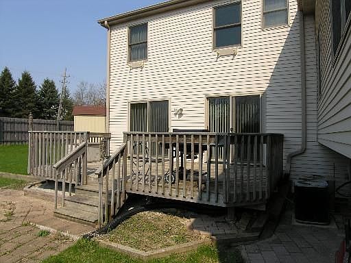 5th image of 689 Beechwood Dr