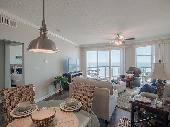 3rd image of 2230 Beach Dr APT 707