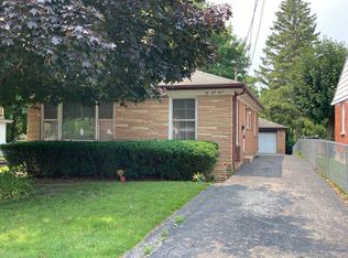 214 S Central Ave, Highwood, IL