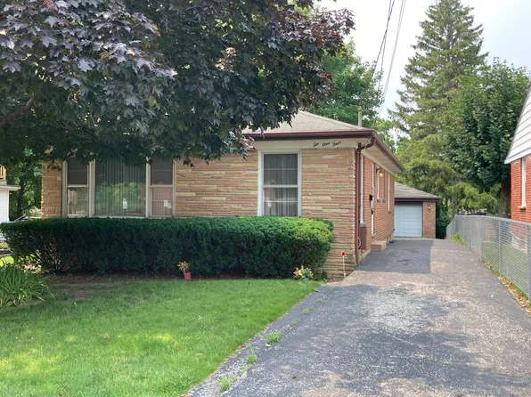 214 S Central Ave, Highwood, IL 60040