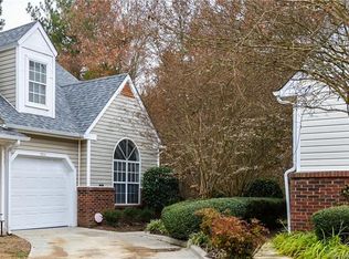 5914 Prescott Ct, Charlotte, NC 28269