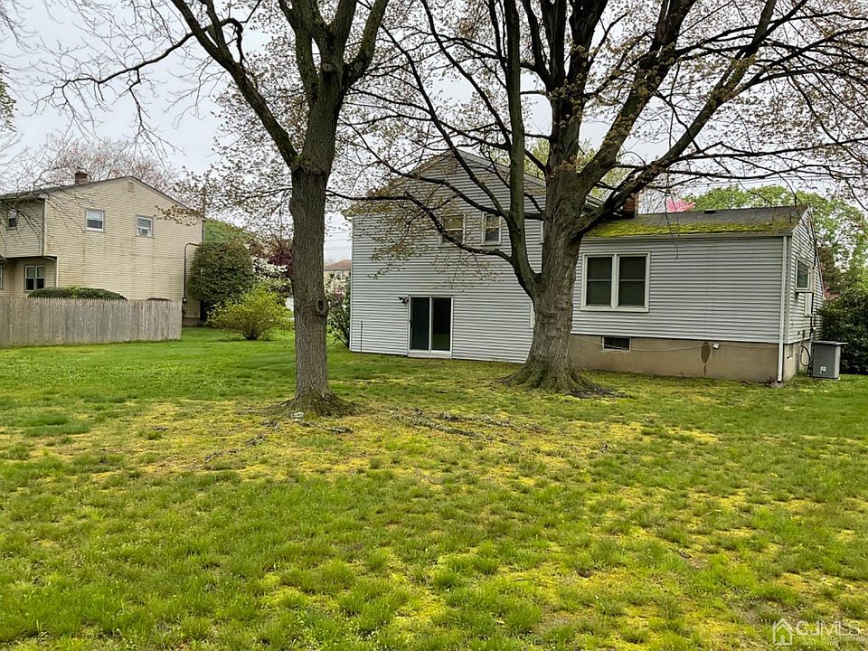 67 Hilltop Blvd, East Brunswick, NJ 08816 Zillow