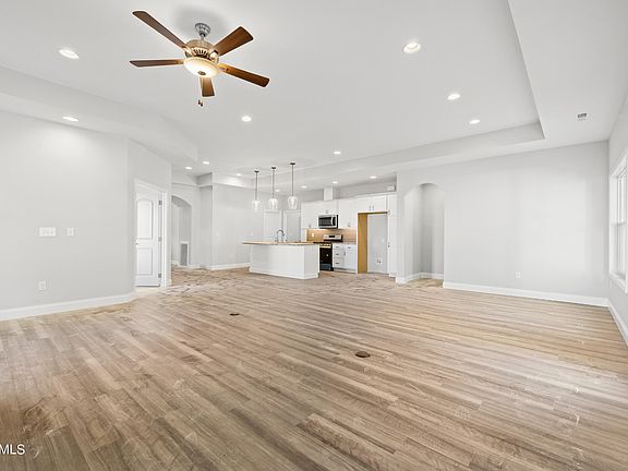 3rd image of 711 Greenhead Ln Lot 3