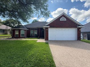 618 Man O War Dr, Harker Heights, TX 76548