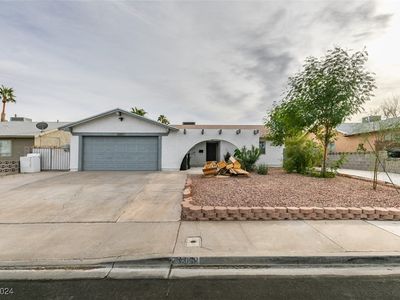 430 Summit Dr, Henderson, NV, 89002