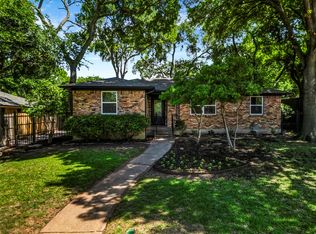 2371 Chart Dr, Dallas, TX 75228