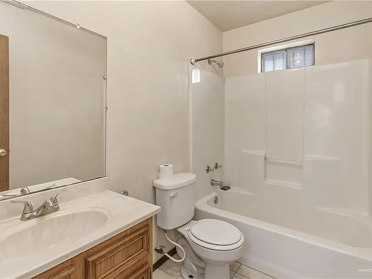 301 Jessica Jane Ave — Photo 10