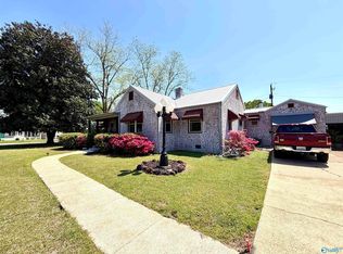 1080 Garmon Rd, Gadsden, AL 35901