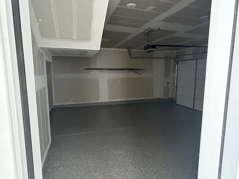 2320 Bayside Ave — Photo 5