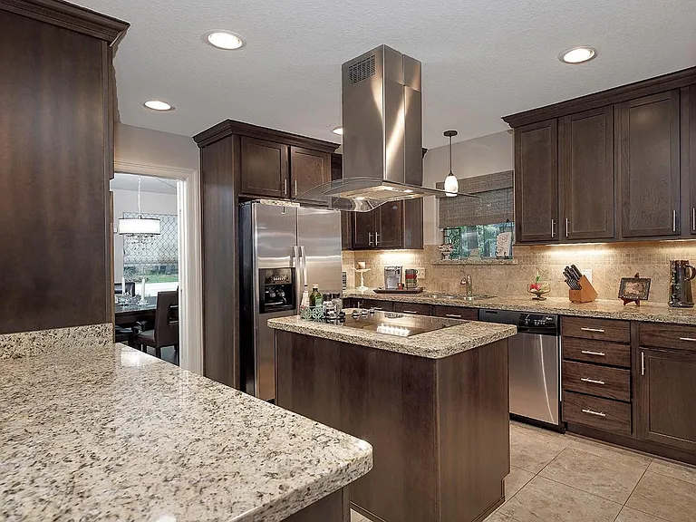 4 Postvine Ct — Photo 16