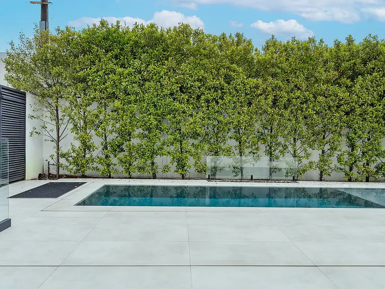 213 S La Peer Dr — Photo 62