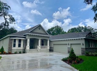 336 N Smokey Mountain Rd, Seffner, FL 33584